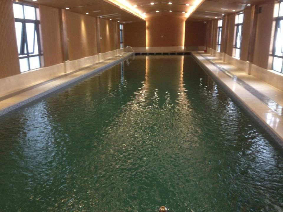 汉江明珠室内游泳池